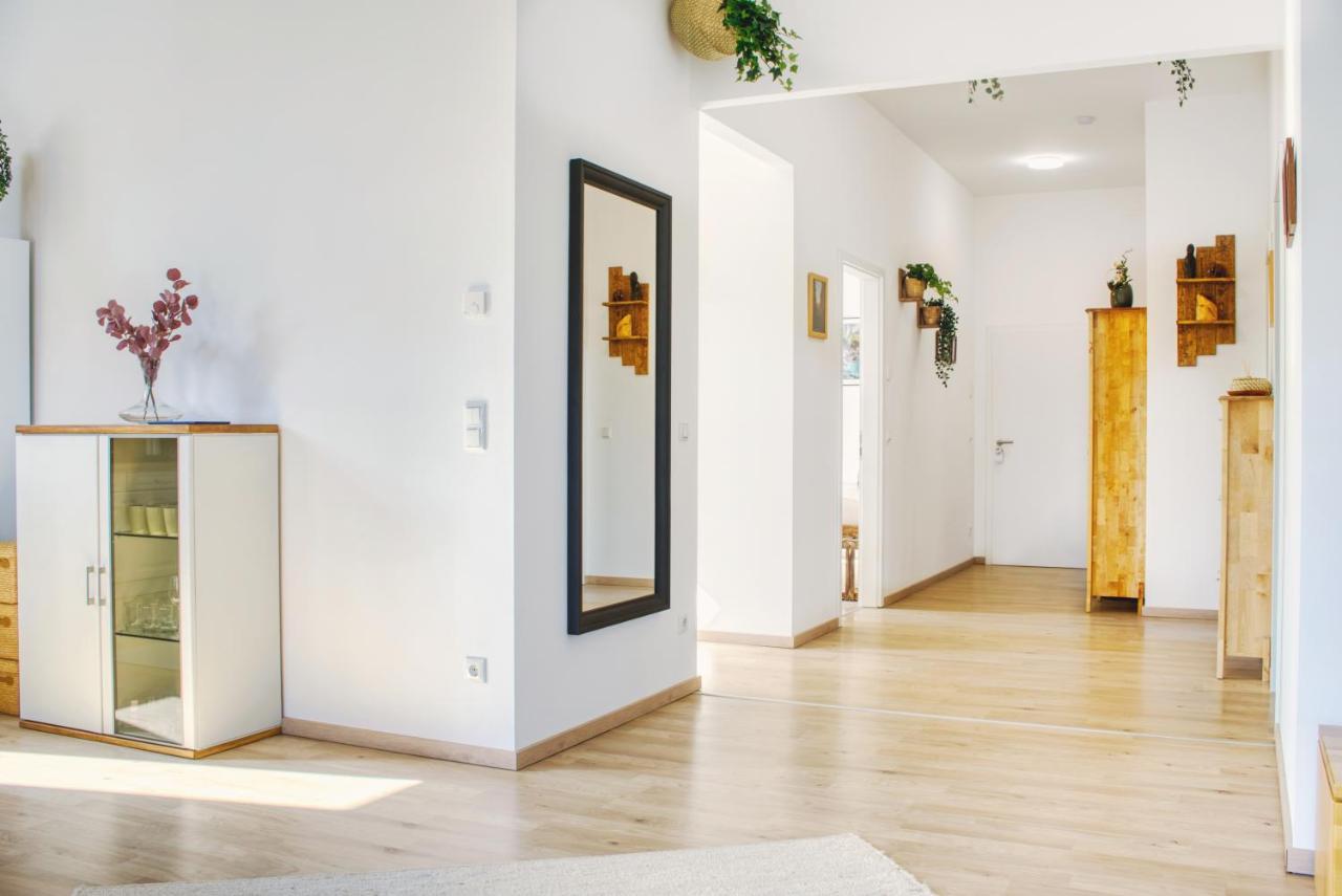 Luxus Apartment! Kueche, Balkon, Netflix, Parkplatz - 8 Personen Ilmmunster Bagian luar foto