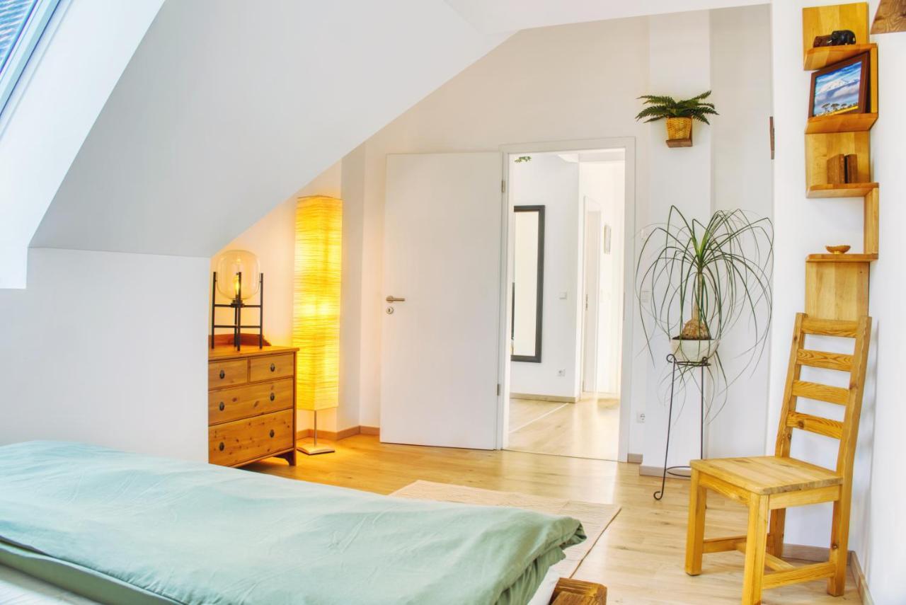 Luxus Apartment! Kueche, Balkon, Netflix, Parkplatz - 8 Personen Ilmmunster Bagian luar foto