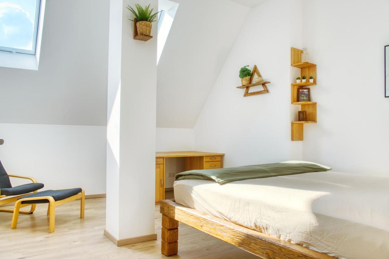 Luxus Apartment! Kueche, Balkon, Netflix, Parkplatz - 8 Personen Ilmmunster Bagian luar foto