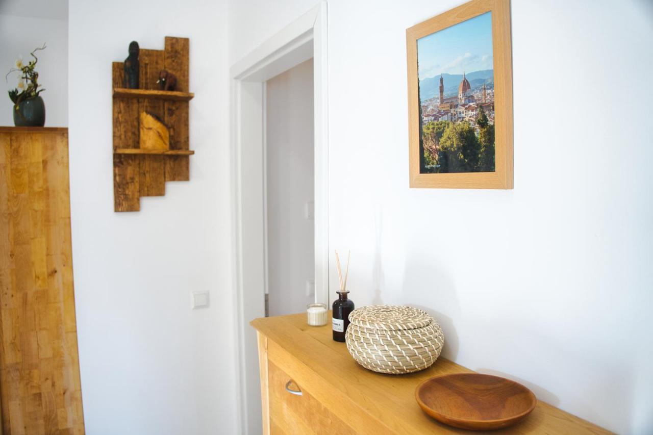 Luxus Apartment! Kueche, Balkon, Netflix, Parkplatz - 8 Personen Ilmmunster Bagian luar foto
